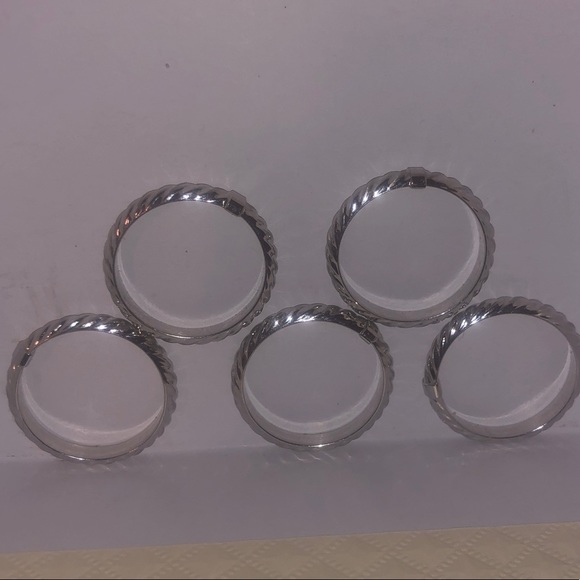 14kt Milor White Gold Women’s Band Ring - Picture 1 of 1